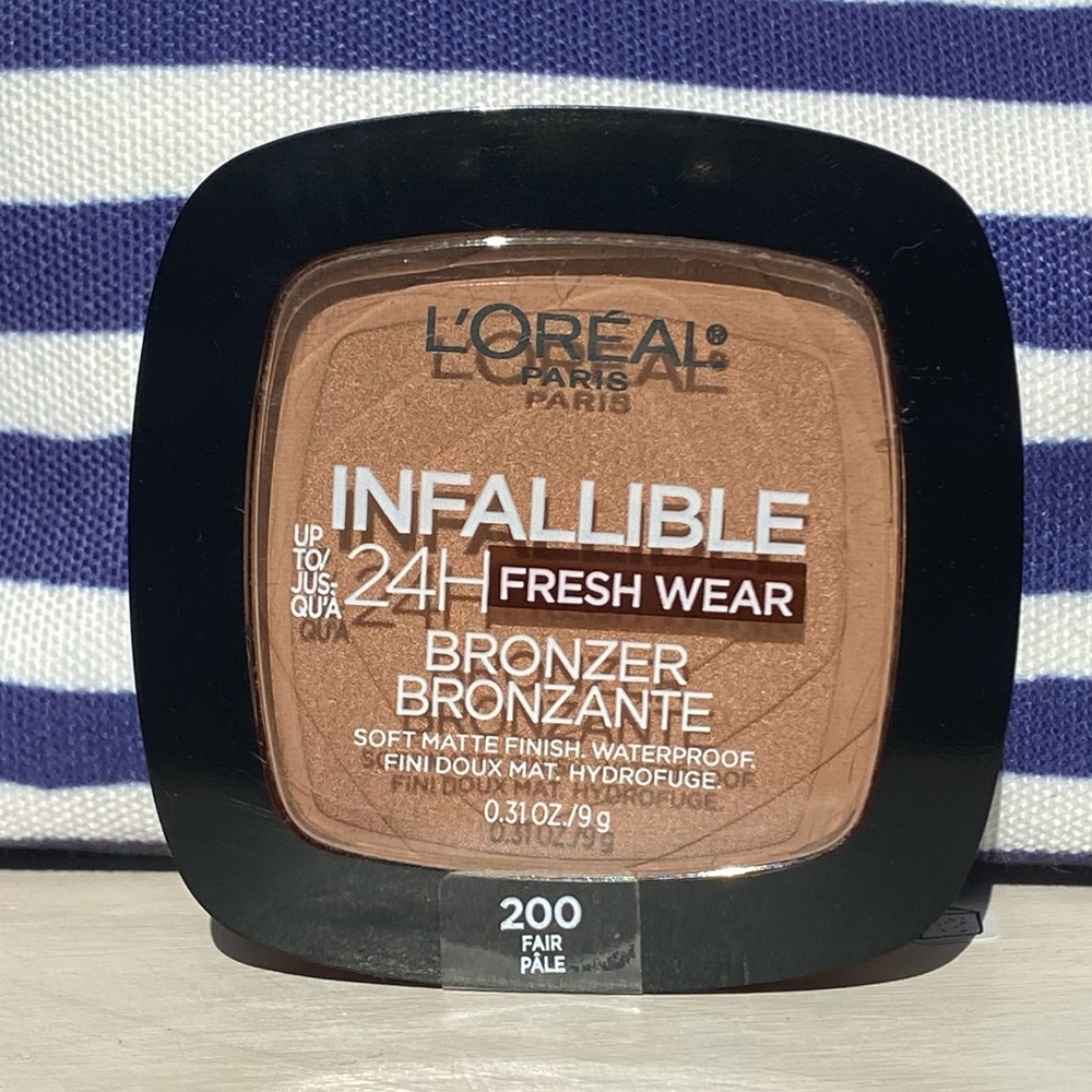✌🏼3/$30✌🏼L’Oreal Paris Infallible 24H Fresh Wear Bronzer - 200 Fair